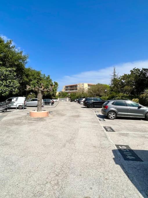 Appartement Avec Jardin Au Coeur De Saint-Tropez. Exterior foto